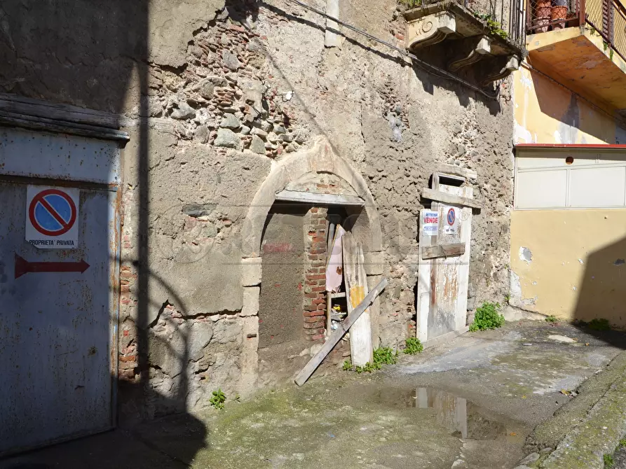 Immagine 7 di Rustico / casale in vendita  in Via Oglio 5 a Messina