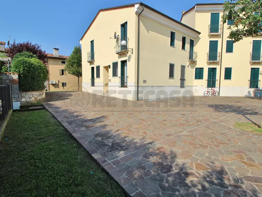 Immagine 3 di Ufficio in vendita  in VIA ALCIDE DE GASPERI 80 a Montecchio Maggiore