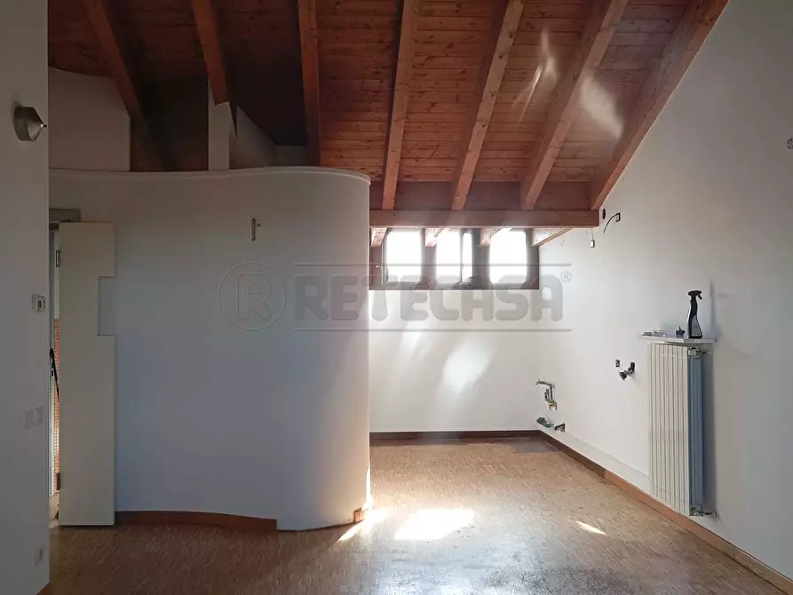 Immagine 4 di Trilocale in vendita  a Bergamo