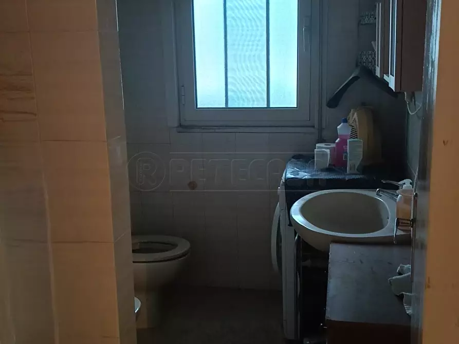 Immagine 10 di Quadrilocale in vendita  in Via Giosuè Carducci 25 a Maglie