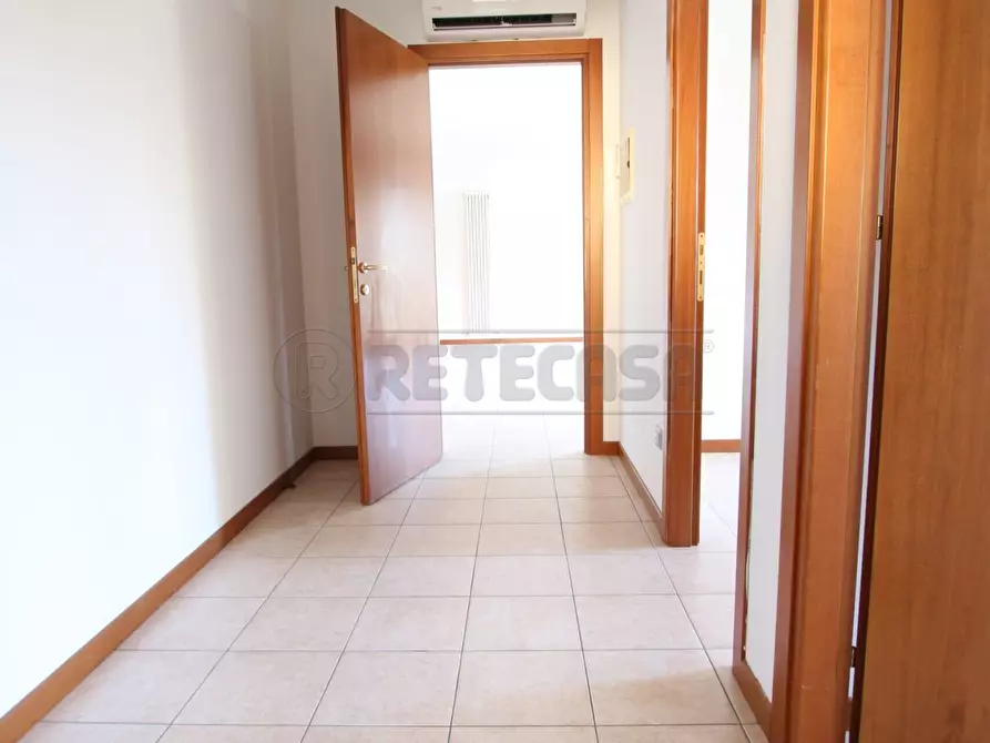 Immagine 6 di Bilocale in vendita  in Via Giovanni Falcone a Barbarano Mossano