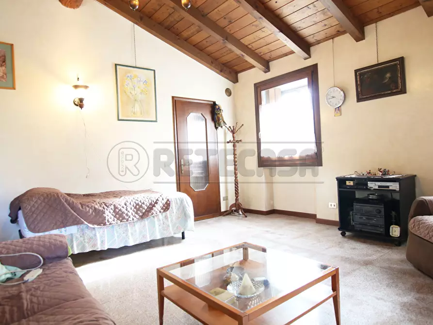 Immagine 8 di Porzione di casa in vendita  in strada del tormeno a Vicenza