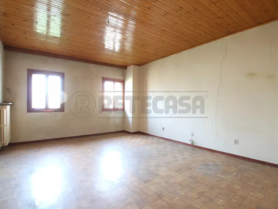 Immagine 17 di Casa semindipendente in vendita  in Piazza Guglielmo Marconi a Montegalda