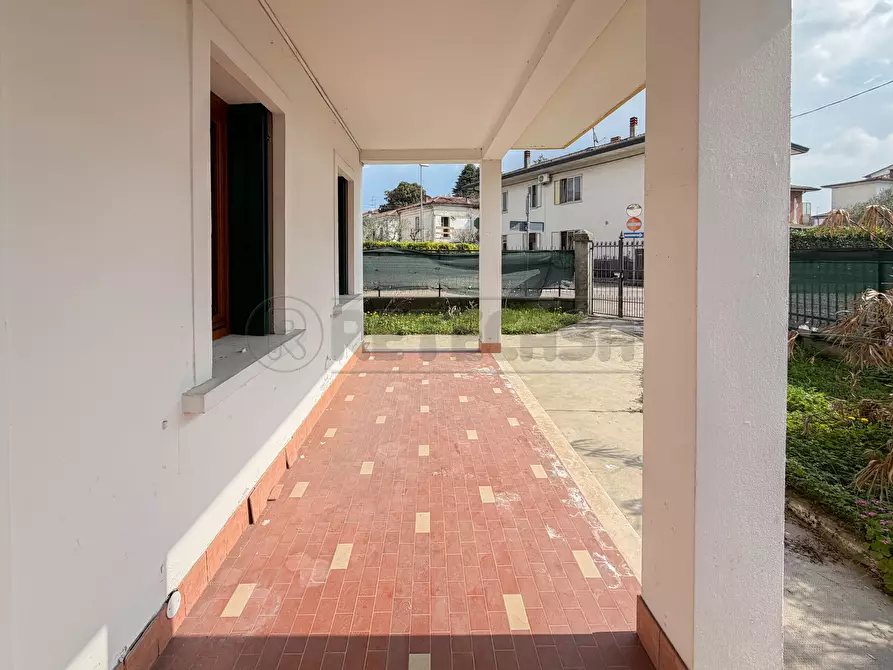 Immagine 24 di Appartamento in vendita  in Via San Nicola a Creazzo