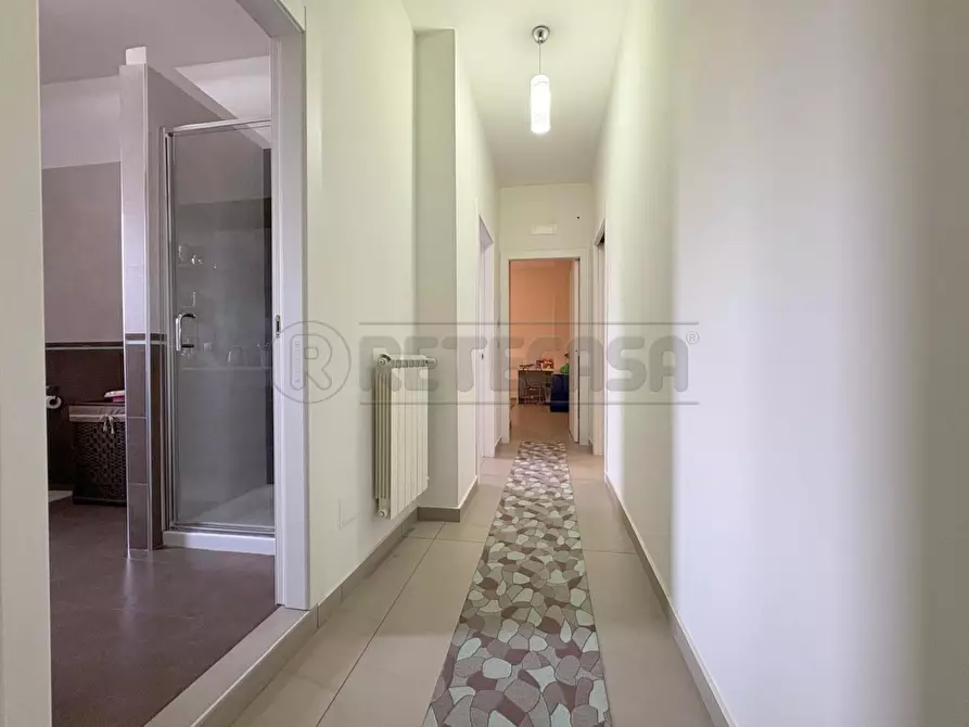 Immagine 23 di Pentalocale in vendita  a Marcianise