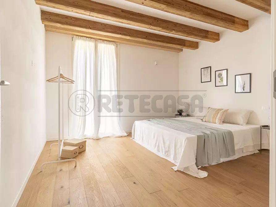 Immagine 10 di Bilocale in vendita  in Via Zuccola 37 a Bolzano Vicentino