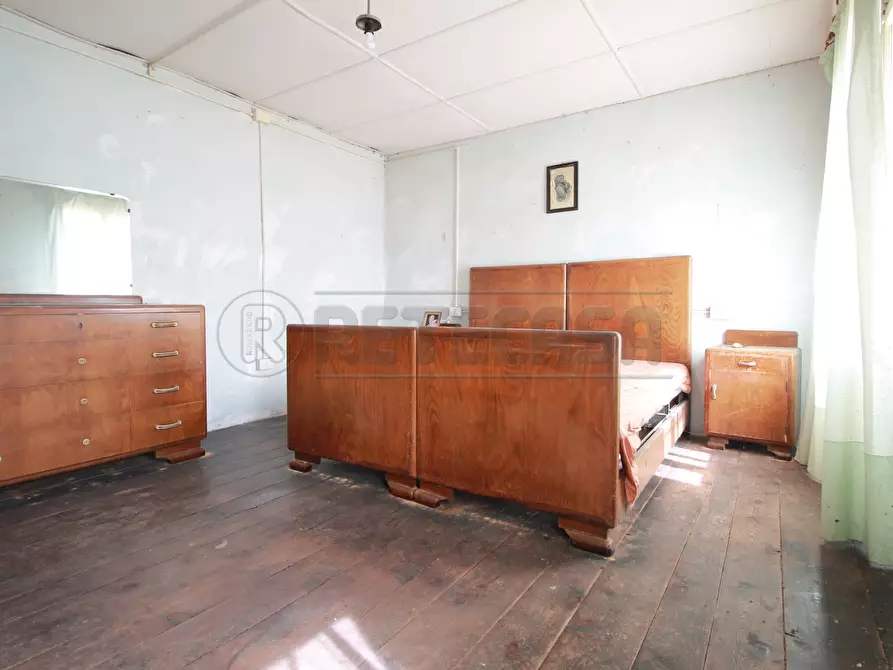 Immagine 14 di Rustico / casale in vendita  a Arzignano