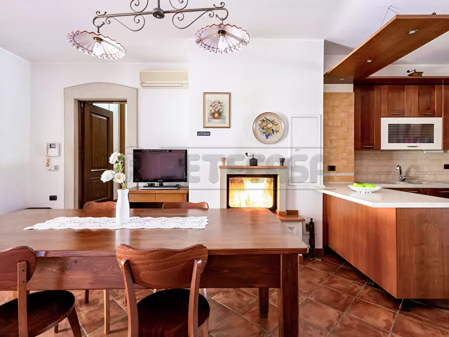 Immagine 7 di Villa in vendita  in Via Crosta 9 a Bisceglie
