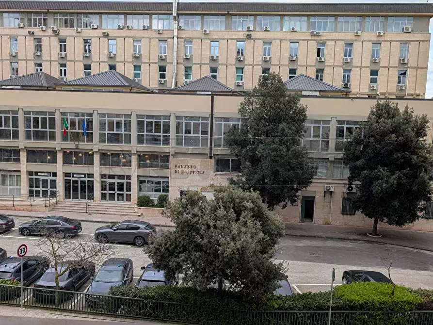 Immagine 21 di Ufficio in affitto  in Via Libertà 12 a Caltanissetta