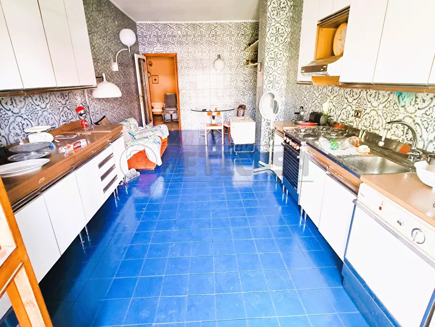 Immagine 11 di Quadrilocale in vendita  a Pescara