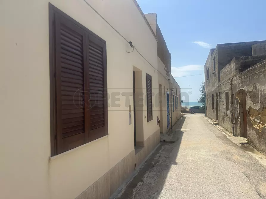 Immagine 1 di Casa indipendente in vendita  a Campobello Di Mazara