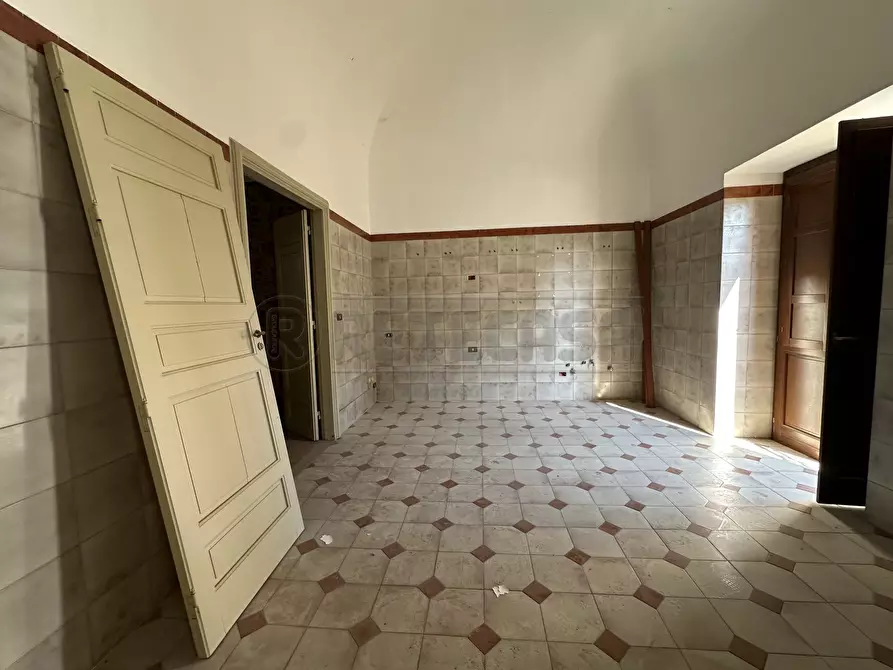Immagine 10 di Rustico / casale in vendita  a Campobello Di Mazara