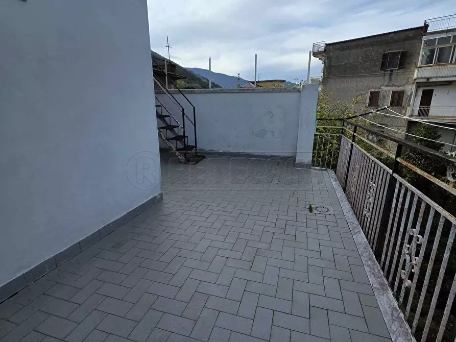 Immagine 5 di Casa semindipendente in vendita  a Mercato San Severino