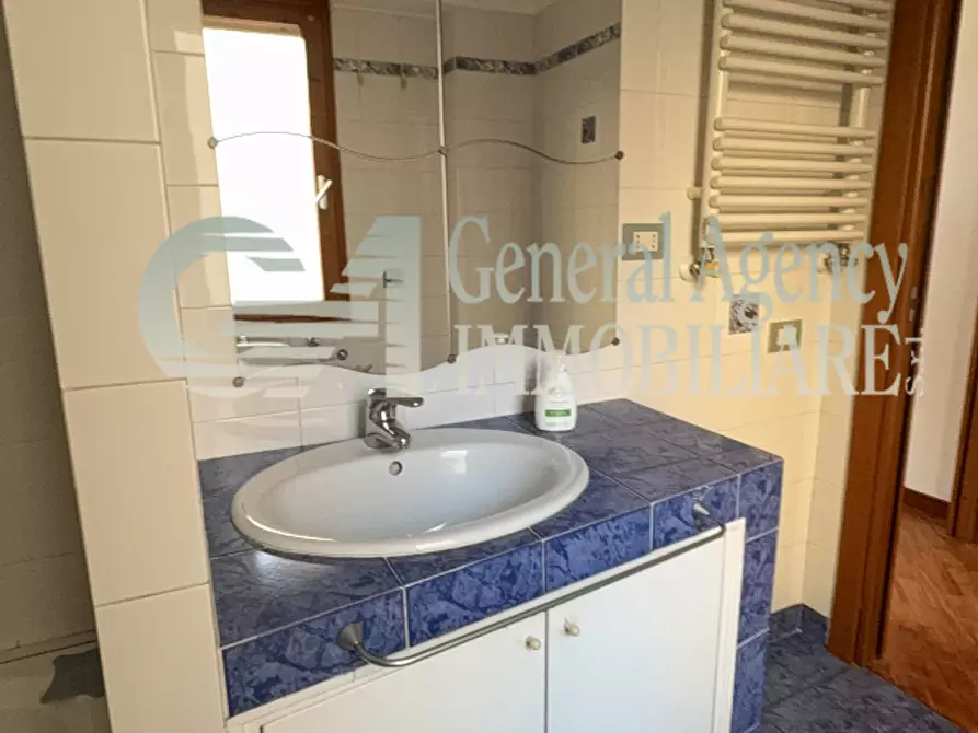 Immagine 17 di Trilocale in vendita  in VIA ANTONIO PISANO a Roma