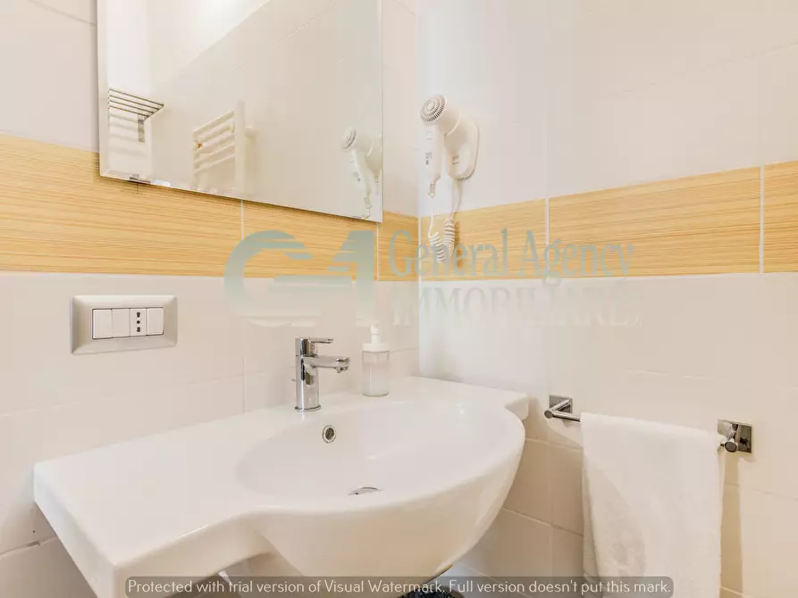 Immagine 19 di Appartamento in vendita  in Via Pandosia a Roma