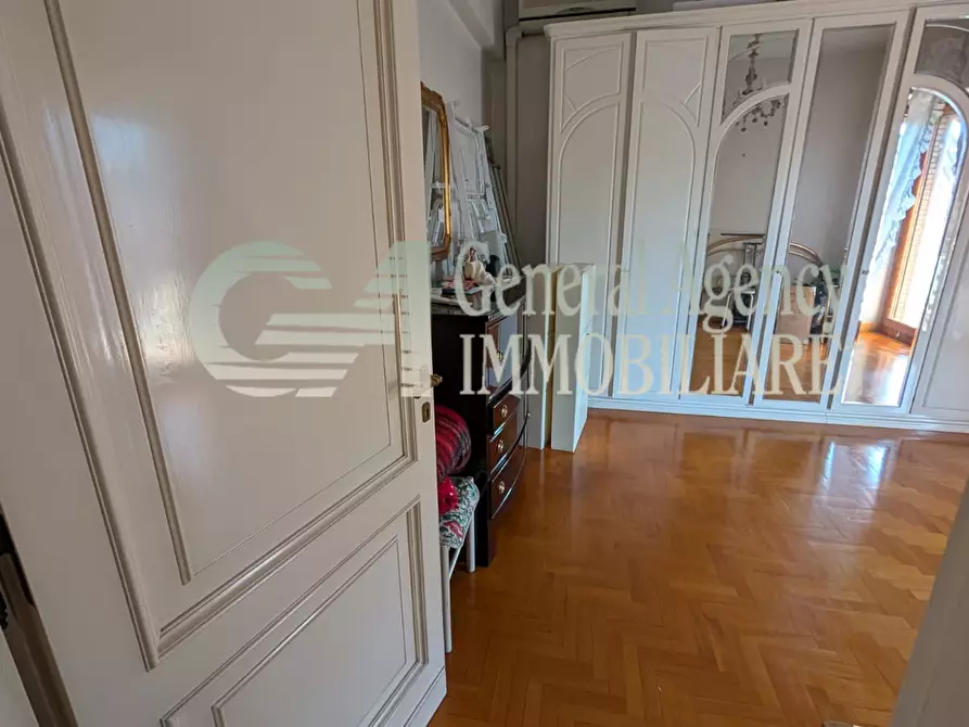 Immagine 27 di Appartamento in vendita  in VIALE DEI PRIMATI SPORTIVI 66 a Roma