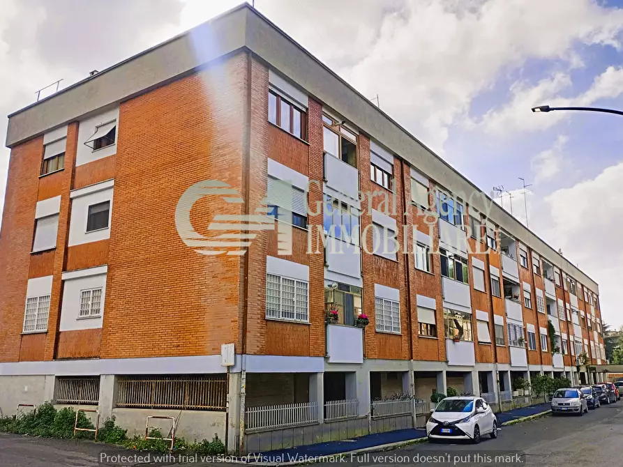 Immagine 40 di Appartamento in vendita  in Via Raffaele Aversa a Roma