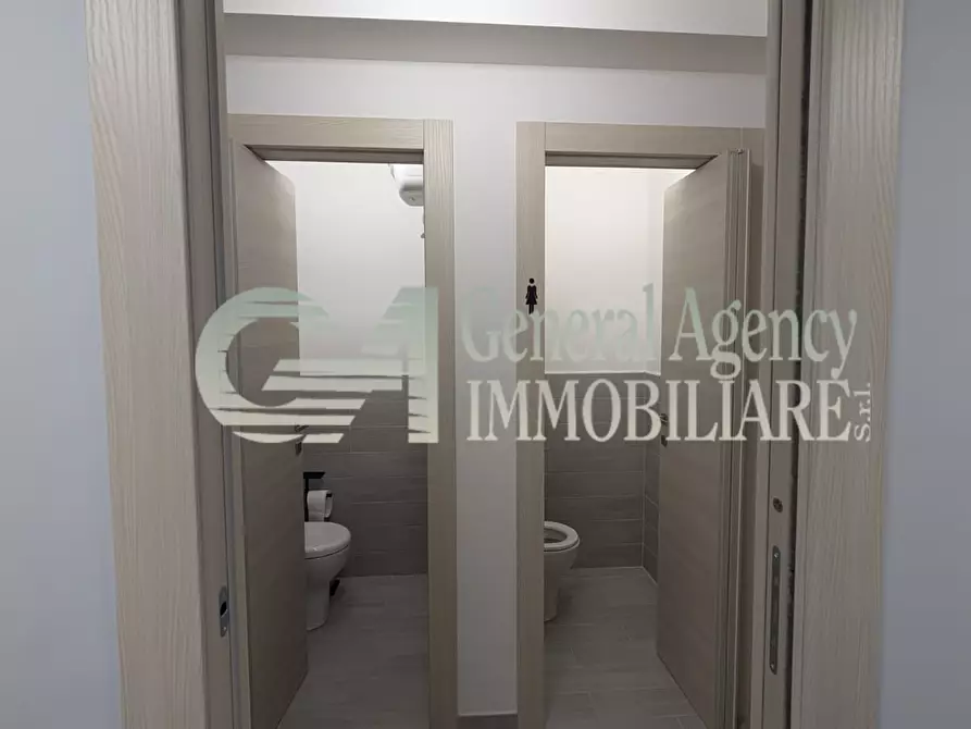 Immagine 4 di Ufficio in vendita  in Via Giuseppe Failla a Roma