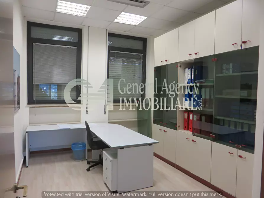 Immagine 6 di Ufficio in affitto  in VIALE DEL POGGIO FIORITO a Roma