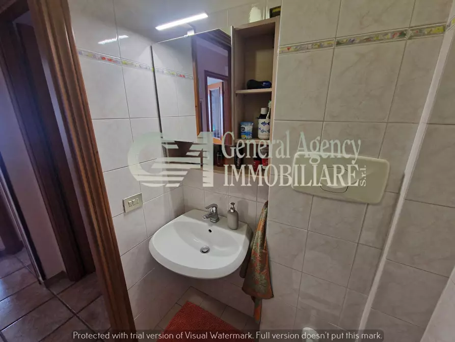 Immagine 16 di Quadrilocale in vendita  in Via di Boccea a Roma