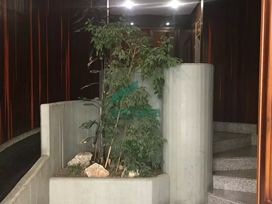 Immagine 9 di Ufficio in affitto  in Via Giovanni Amendola 164D a Bari