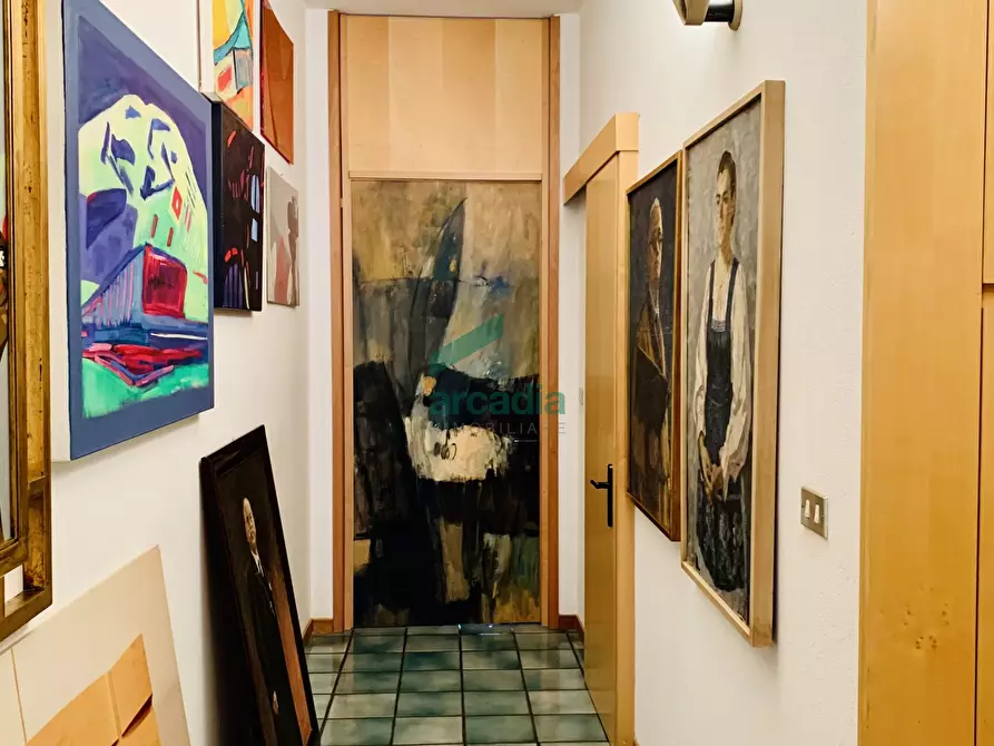 Immagine 8 di Quadrilocale in vendita  in Corso Italia 119 a Bari