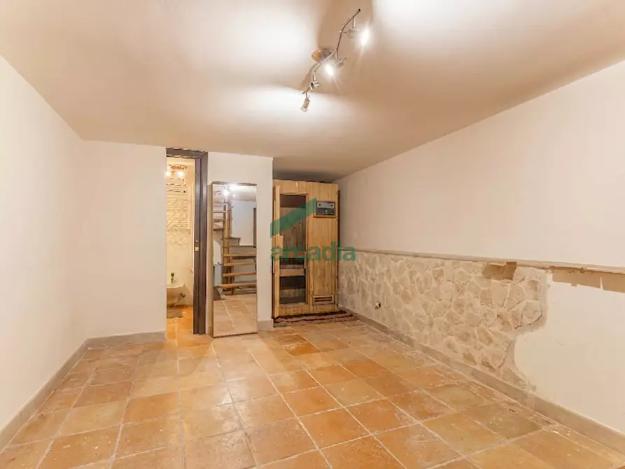 Immagine 12 di Quadrilocale in vendita  in Via Spirito Santo 37 a Giovinazzo