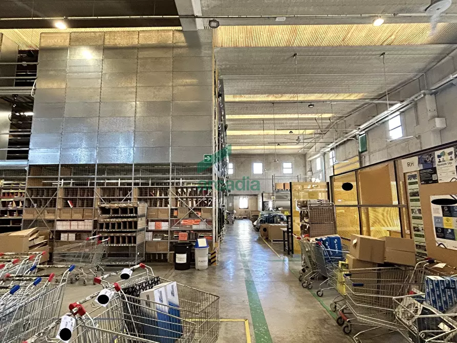 Immagine 2 di Attività artigianale in vendita  in Strada Provinciale Palese-modugno 12 a Modugno