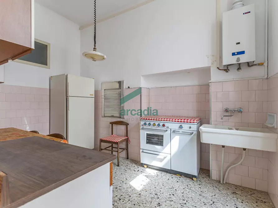 Immagine 30 di Appartamento in vendita  in Piazza Nicola e Costa 13 a Castellana Grotte