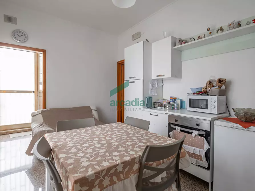 Immagine 9 di Casa indipendente in vendita  in Via Gabriele D'Annunzio 11 a Triggiano