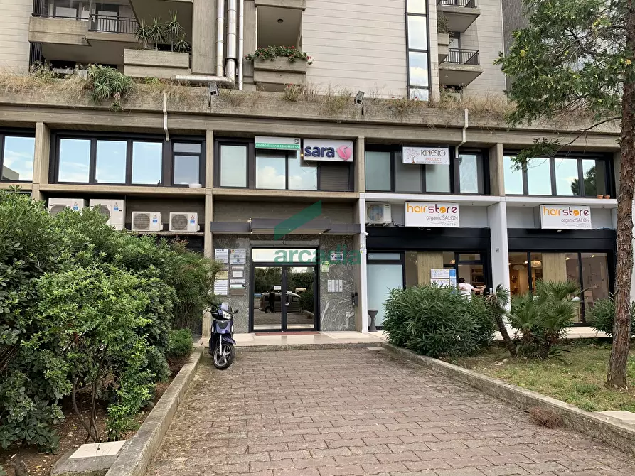 Immagine 2 di Ufficio in affitto  in Viale San Josemaría Escrivá 28 a Bari