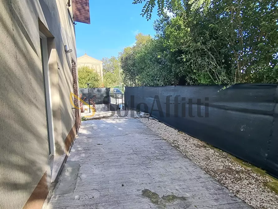 Immagine 18 di Casa indipendente in affitto  a Filottrano