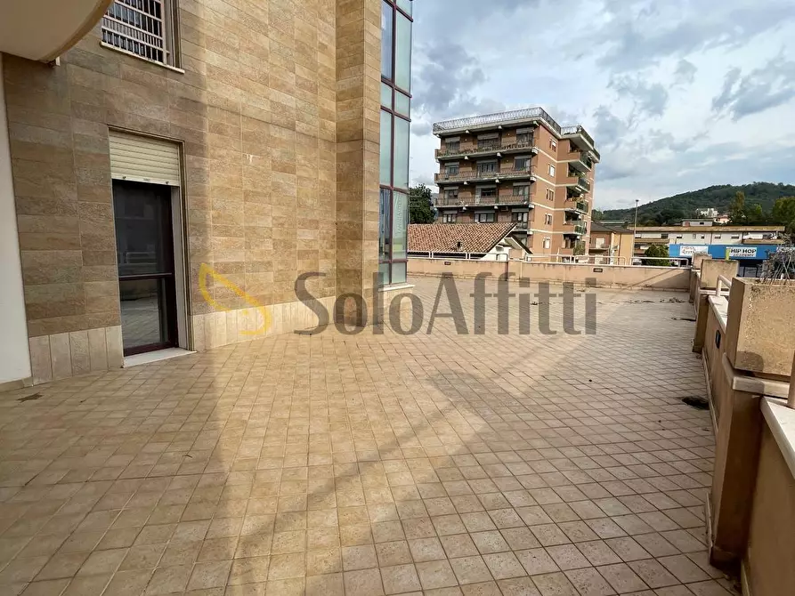 Immagine 27 di Pentalocale in affitto  a Sora