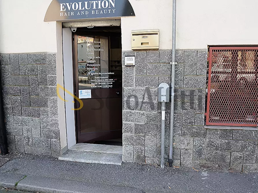 Immagine 2 di Locale commerciale in affitto  in Via Cavour 69 a Settimo Torinese