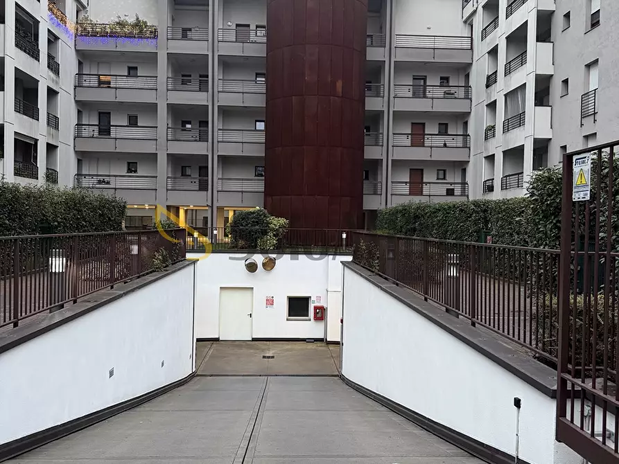 Immagine 25 di Bilocale in affitto  in Via 4 Novembre 328 a Caronno Pertusella