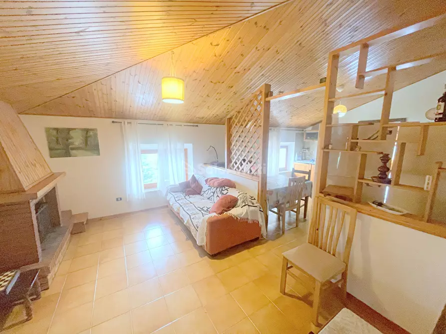 Immagine 1 di Trilocale in affitto  a Santa Maria Nuova