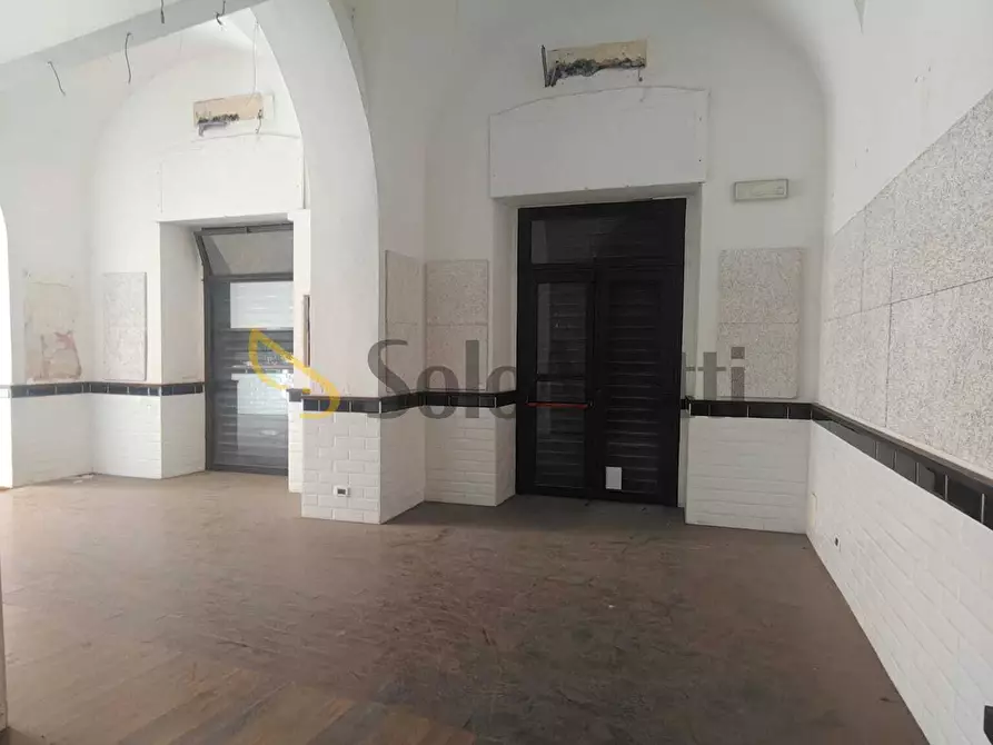 Immagine 21 di Pizzeria / Pub in affitto  a Catania