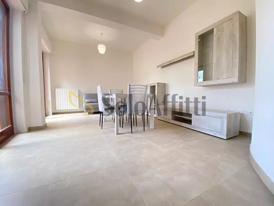 Immagine 3 di Trilocale in affitto  in Viale Abramo Lincoln 166 a Caserta