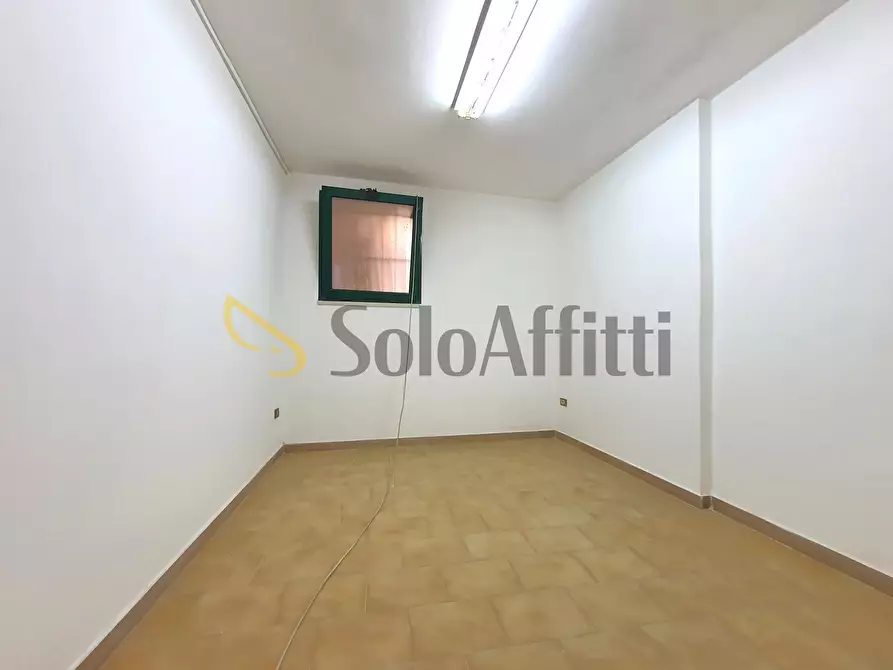 Immagine 4 di Magazzino in affitto  a Catanzaro