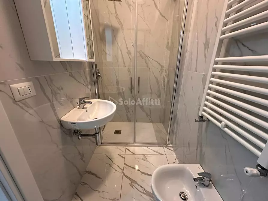 Immagine 15 di Monolocale in affitto  in Viale Abramo Lincoln a Caserta