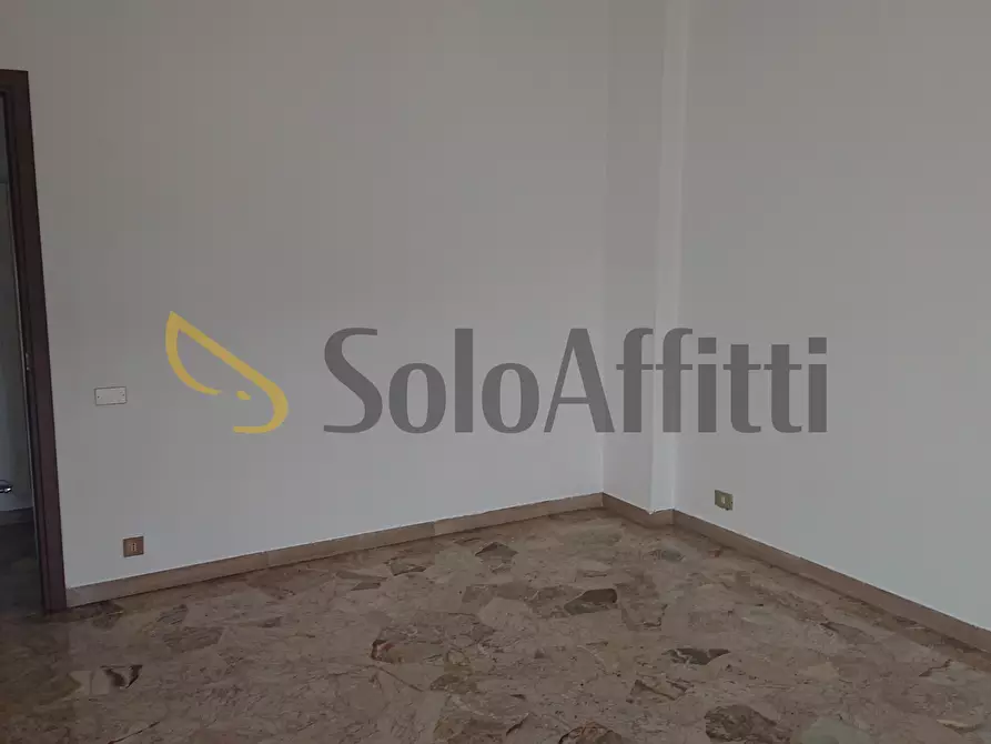 Immagine 13 di Trilocale in affitto  in Via A. Vespucci 7 a Solaro