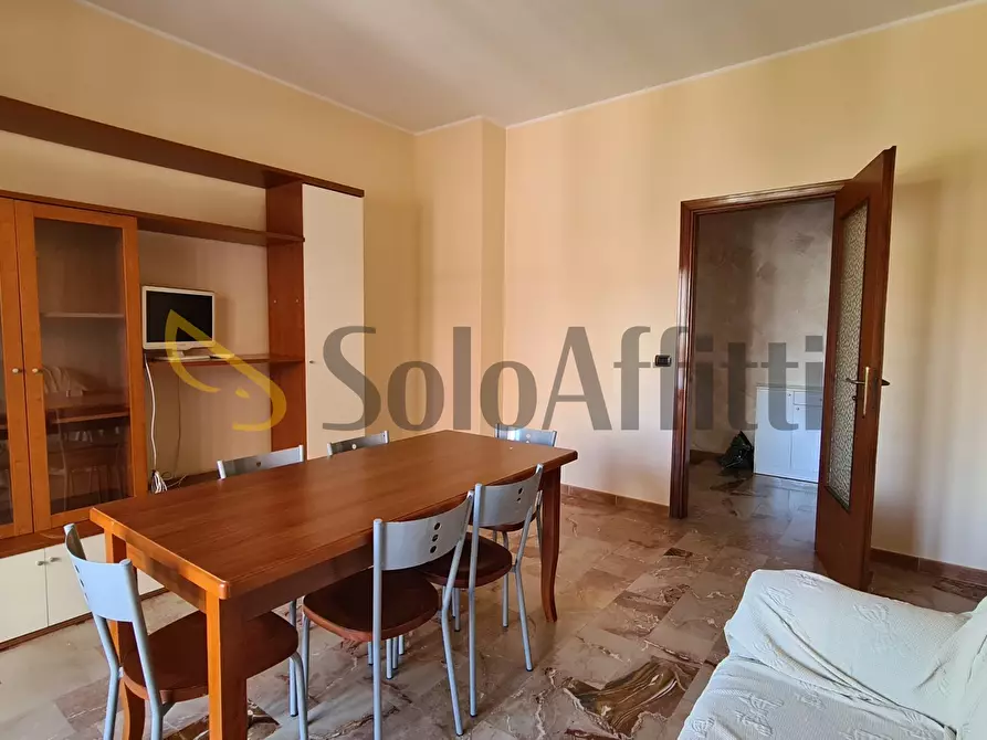 Immagine 9 di Stanza singola in affitto  a Catanzaro