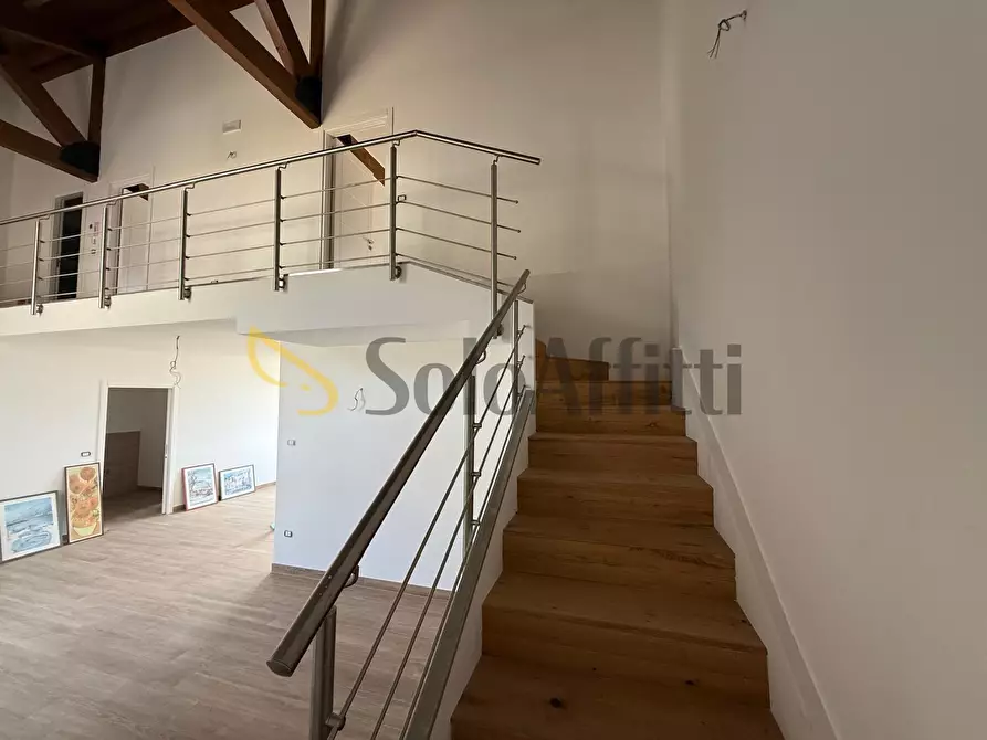 Immagine 14 di Loft/Open space in affitto  in Via dei Giardini Reali a Caserta