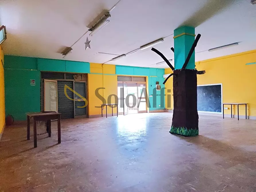 Immagine 12 di Locale commerciale in affitto  in Via Condino a Fiumicino