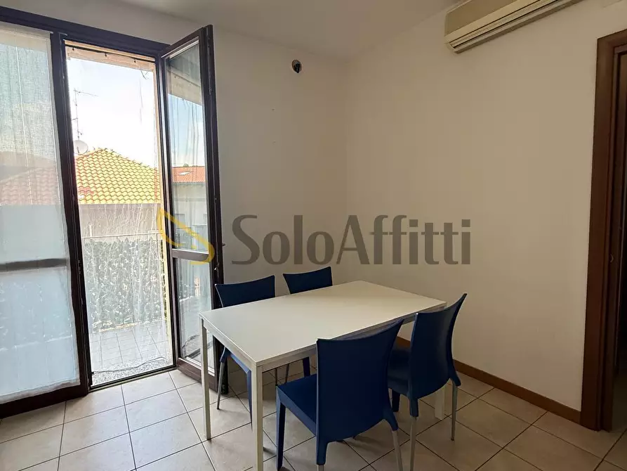 Immagine 3 di Bilocale in affitto  a Seregno