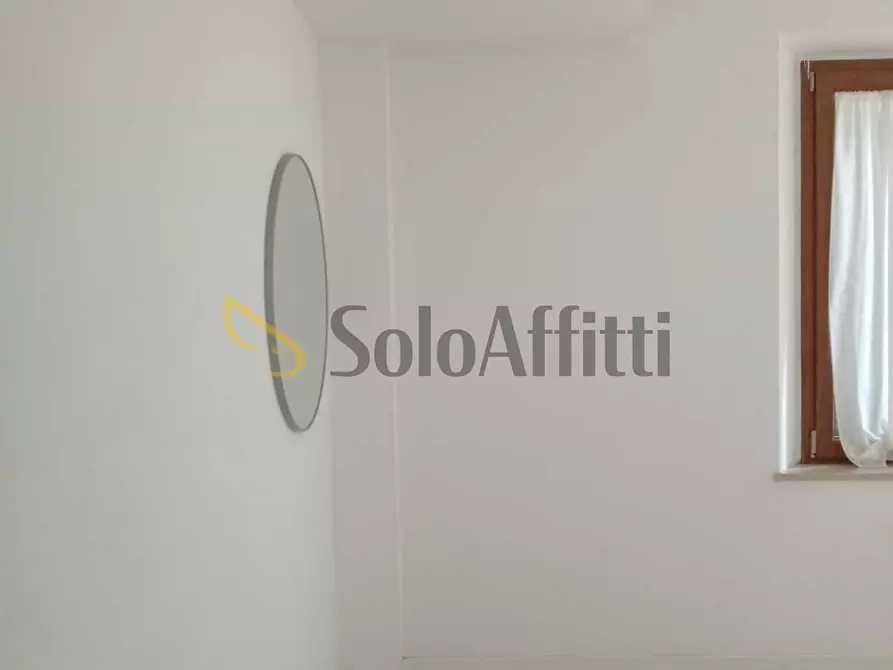 Immagine 9 di Trilocale in affitto  a Polverigi