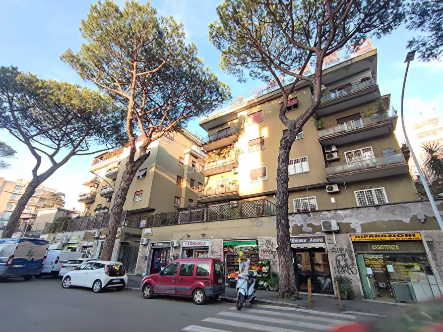 Immagine 1 di Bilocale in affitto  in Piazza Capri 46 a Roma