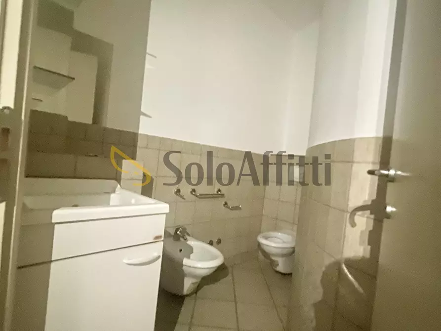 Immagine 6 di Bilocale in affitto  in Viale G. Pascoli a Bellaria-Igea Marina