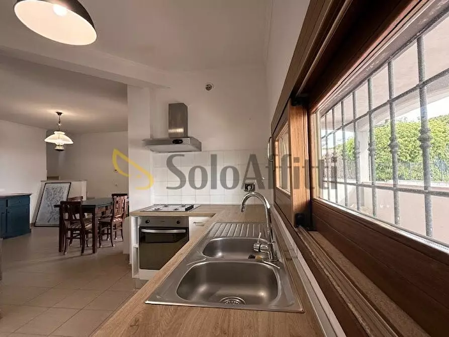 Immagine 3 di Villa in affitto  in Via Colle Capitolino a Anzio