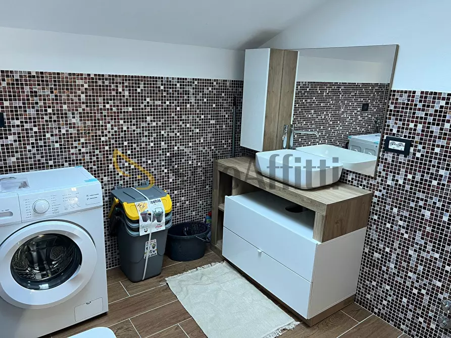 Immagine 5 di Trilocale in affitto  in via xx settembre 5 a Zelo Buon Persico